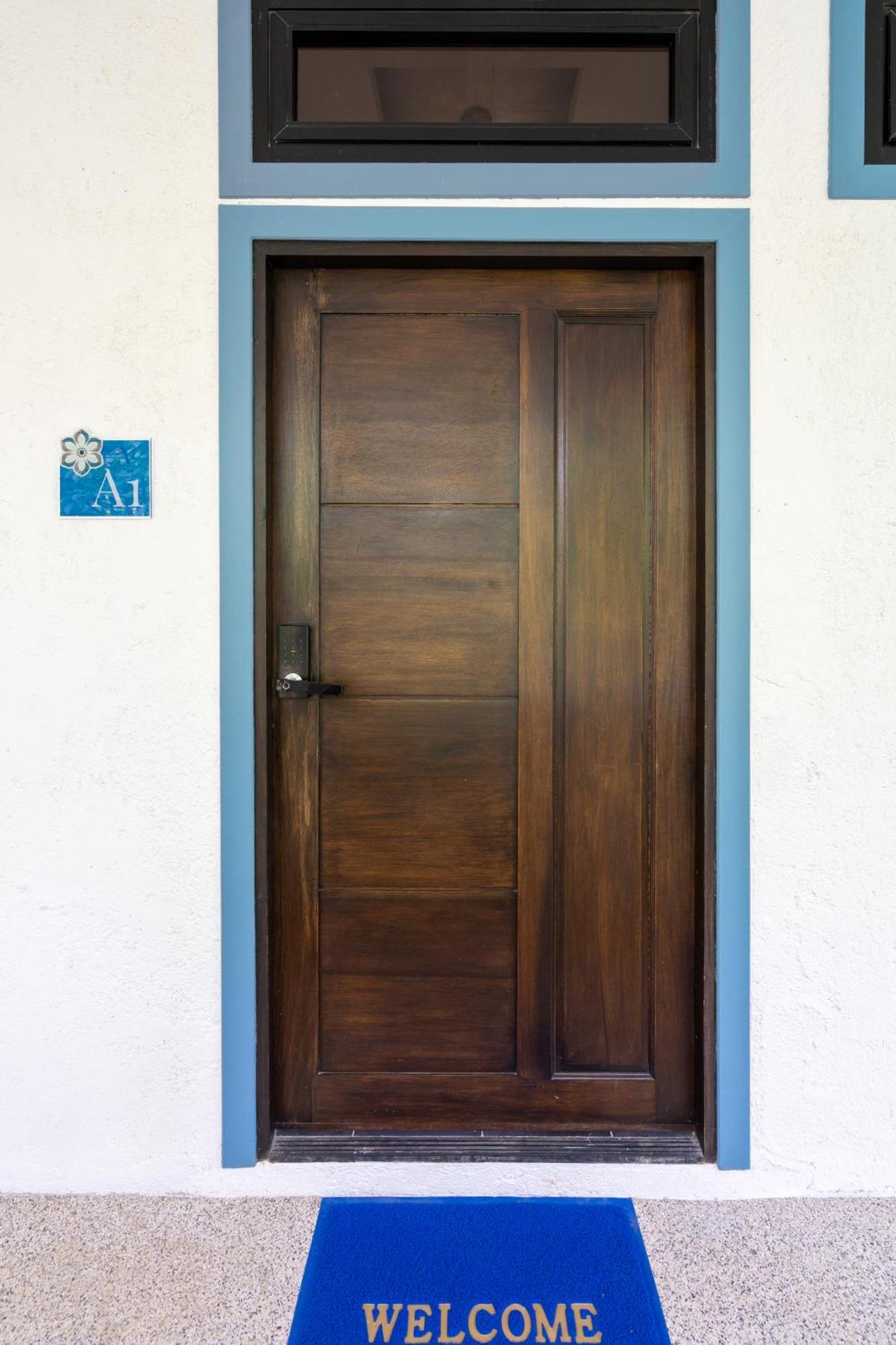 Villa Lila เกาะลันตา ภายนอก รูปภาพ
