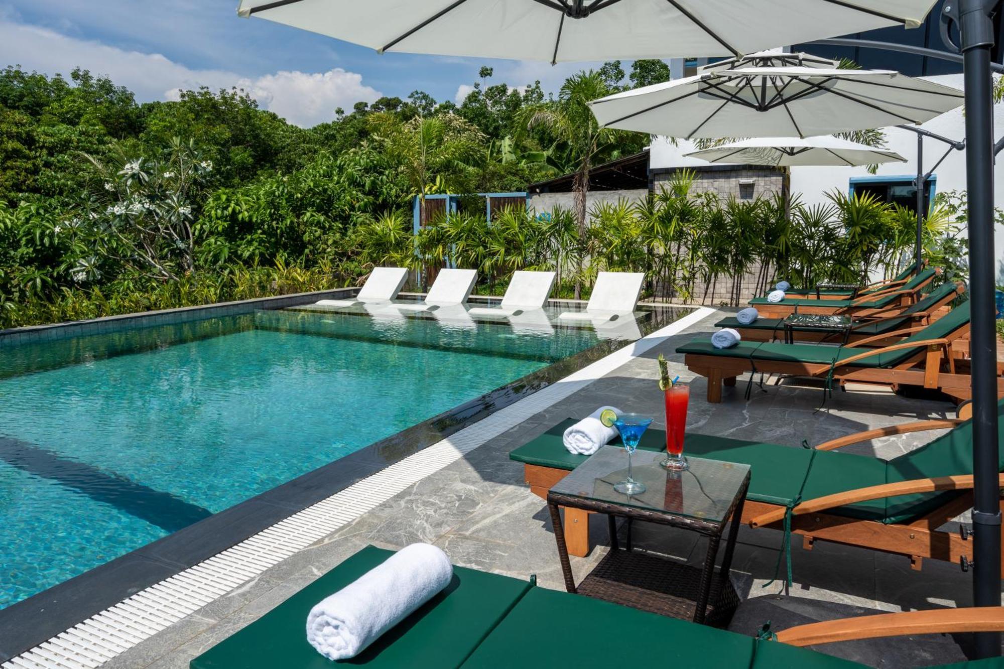 Villa Lila เกาะลันตา ภายนอก รูปภาพ